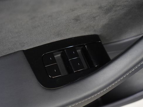 Used 2019 Tesla Model 3 Long Range AWD/4WD image 19