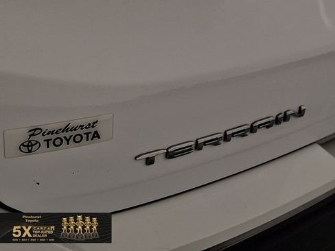 Used 2023 GMC Terrain AT4 AWD/4WD image 36
