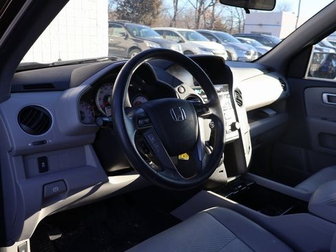 Used 2015 Honda Pilot LX image 9