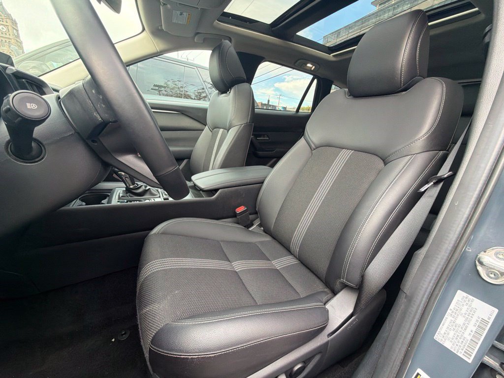 Used 2025 MAZDA CX-50 AWD 2.5 S w/ Premium Package image 8