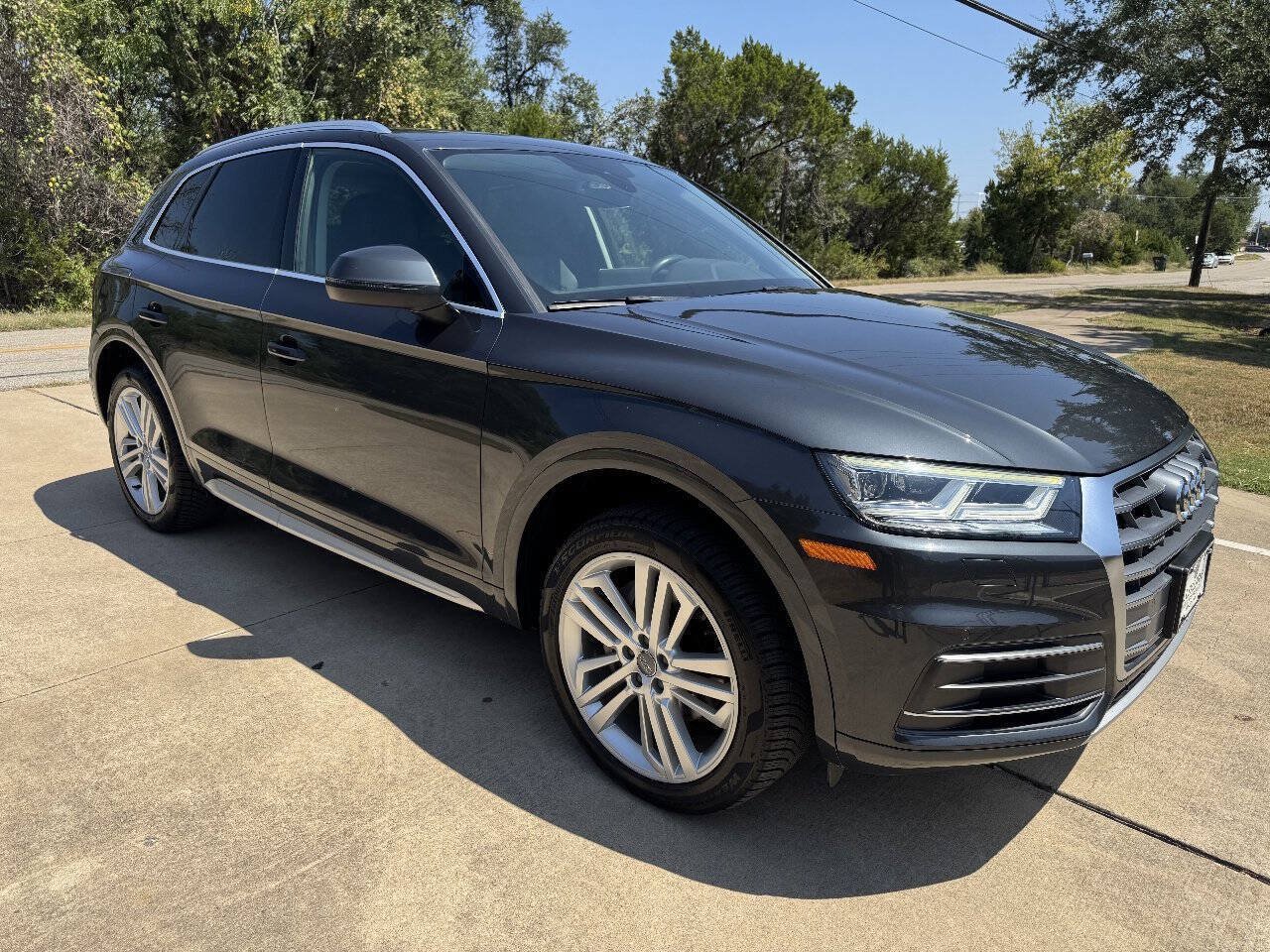 Used 2018 Audi Q5 2.0T Premium Plus w/ Premium Plus Package AWD/4WD image 18