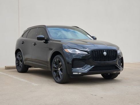 Used 2026 Jaguar F-PACE R-Dynamic S image 2