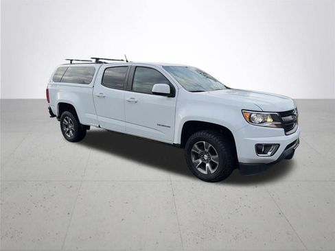 Used 2019 Chevrolet Colorado Z71 AWD/4WD image 3