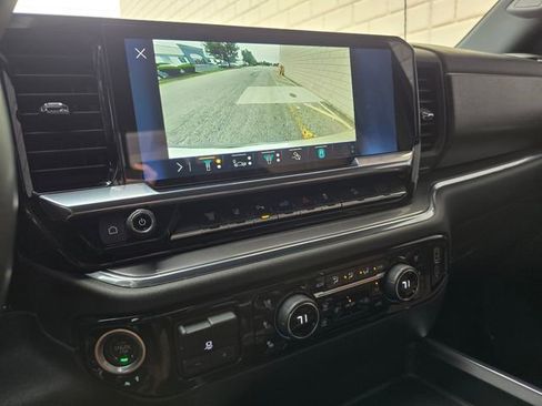 Used 2024 Chevrolet Silverado 2500 High Country w/ Technology Package AWD/4WD image 52