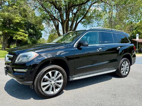 Used 2013 Mercedes-Benz GL 450 4MATIC w/ Premium 1 Pkg image 1