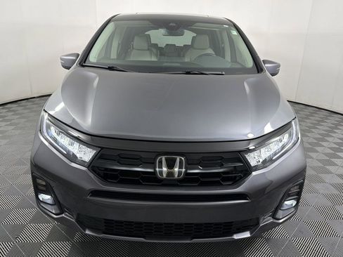 Used 2025 Honda Odyssey Touring image 2