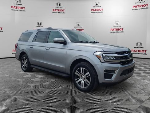 Used 2024 Ford Expedition Max Limited AWD/4WD image 7