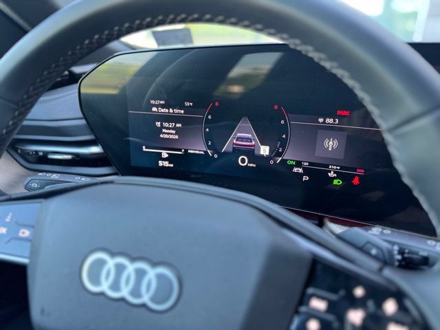 Certified 2025 Audi Q5 Premium w/ 19" Wheel Package AWD/4WD image 13