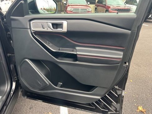 Used 2022 Ford Explorer ST-Line image 13