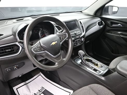 Used 2022 Chevrolet Equinox LT w/ LPO, Blackout Package FWD image 13