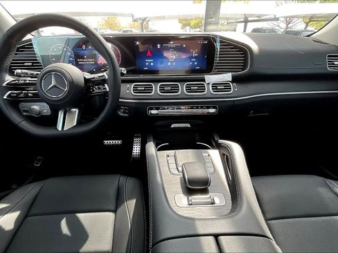New 2026 Mercedes-Benz GLS 450 4MATIC image 8