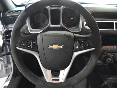 Used 2015 Chevrolet Camaro Z/28 RWD image 42