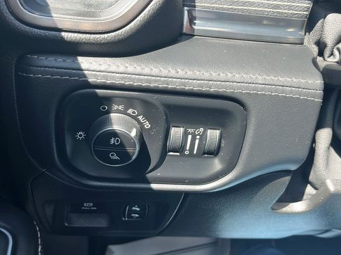 Used 2021 RAM 1500 Limited w/ Night Edition AWD/4WD image 12