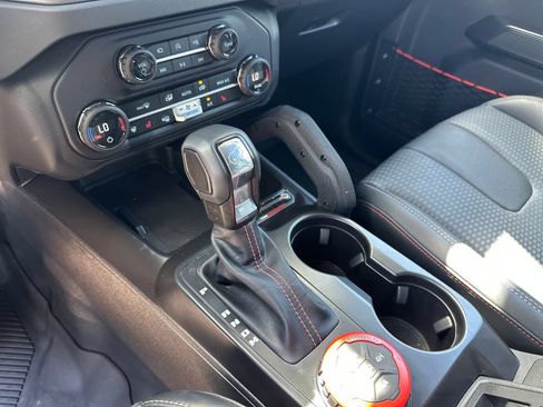 Used 2025 Ford Bronco Raptor AWD/4WD image 29