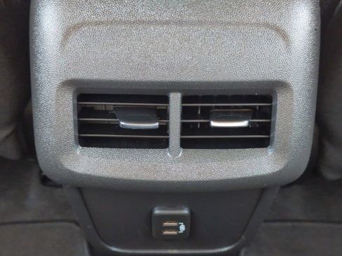 Certified 2023 Chevrolet Equinox LT FWD image 20