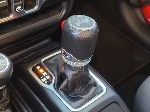 Used 2023 Jeep Wrangler Sport S image 23