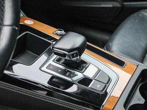 Used 2023 Audi Q5 2.0T Premium Plus image 18