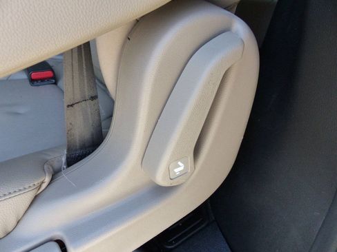 Used 2024 Honda Odyssey EX-L image 40