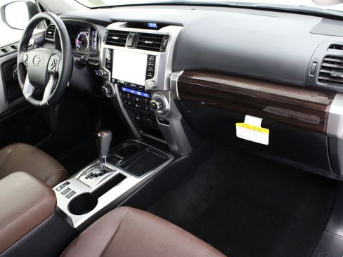 Used 2024 Toyota 4Runner Limited RWD image 37