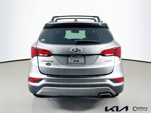 Used 2018 Hyundai Santa Fe Sport w/ 2.4L Tech Package 04 FWD image 6