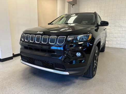 Used 2022 Jeep Compass Limited AWD/4WD image 34