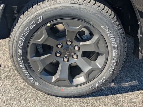 New 2026 RAM 1500 Big Horn AWD/4WD image 13