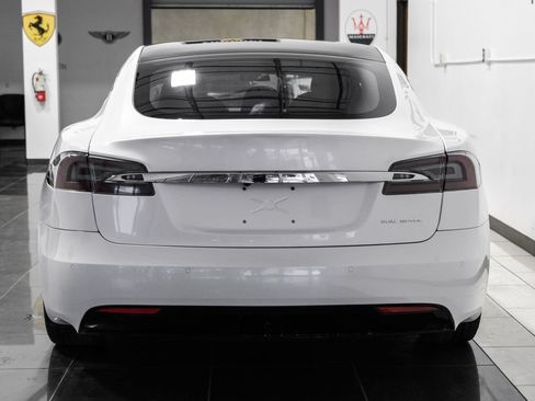 Used 2020 Tesla Model S Long Range AWD/4WD image 7
