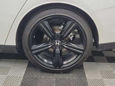 Used 2024 Honda Accord Sport image 10