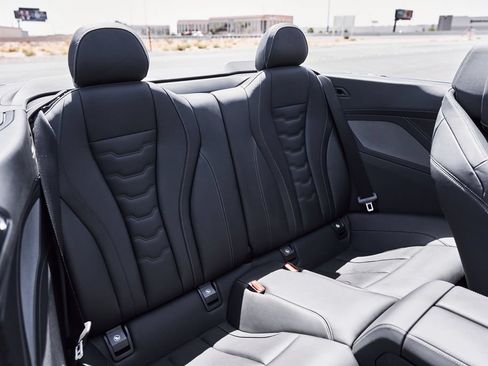 Used 2022 BMW 840i Convertible RWD image 38