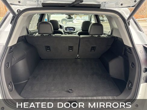 Used 2022 GMC Terrain SLT image 25