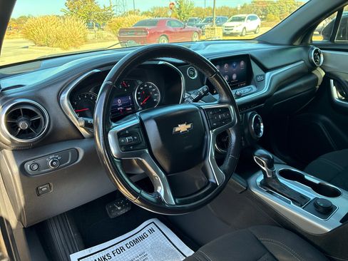 Used 2020 Chevrolet Blazer LT image 17