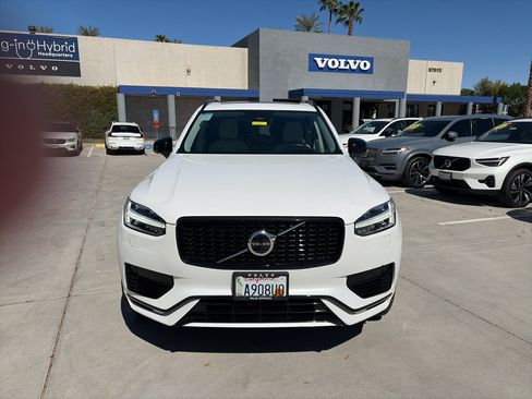 Used 2023 Volvo XC90 T8 Ultimate w/ Protection Package Premier AWD/4WD image 2