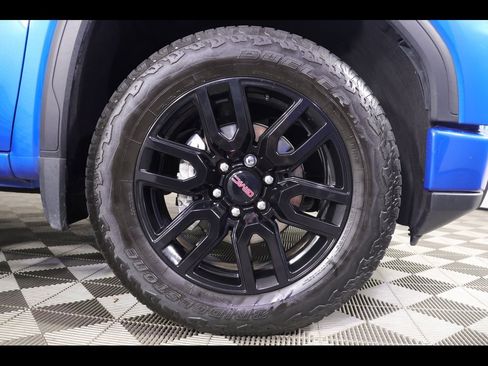 Used 2023 GMC Sierra 1500 Elevation w/ X31 Off-Road Package image 6