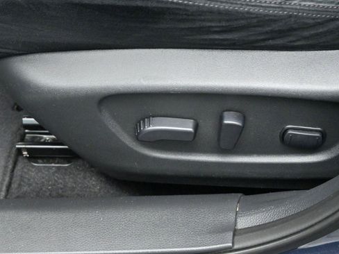 Used 2016 Nissan Rogue SV w/ SV Premium Package image 15