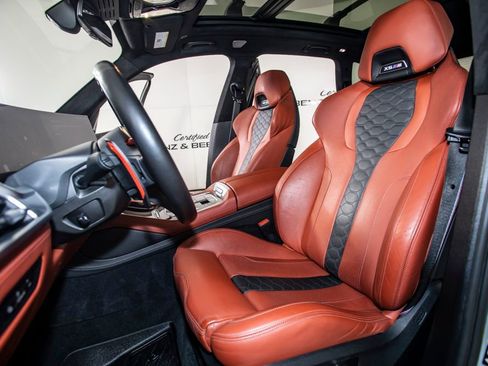 Used 2024 BMW X5 M Competition w/ Executive Package image 15