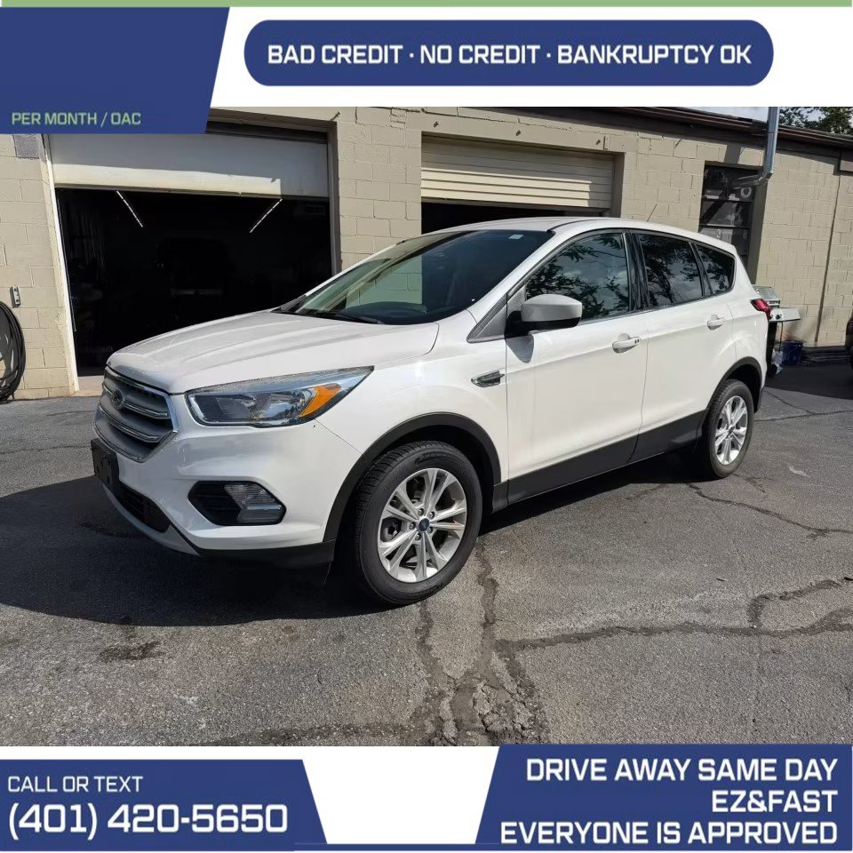 Used 2019 Ford Escape SE AWD/4WD image 2