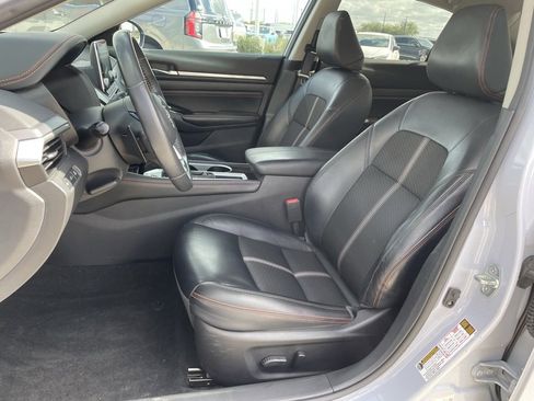 Certified 2023 Nissan Altima 2.5 SR image 11