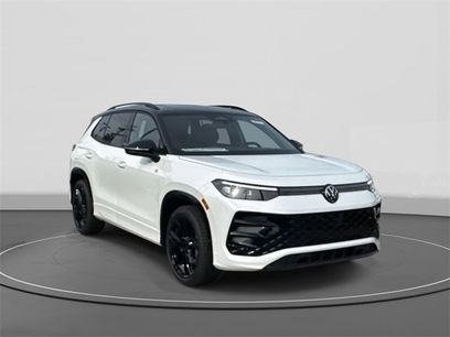 New 2026 Volkswagen Tiguan SE R-Line