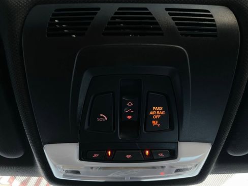 Used 2018 BMW 320i 320i image 41