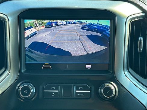 Used 2020 Chevrolet Silverado 1500 RST image 12