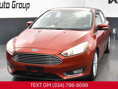 Used 2018 Ford Focus Titanium FWD image 1