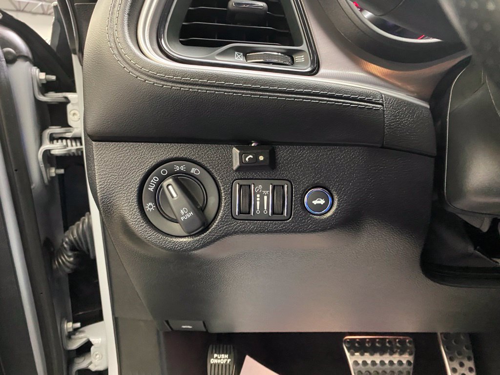 Used 2022 Dodge Challenger R/T Scat Pack w/ Plus Package RWD image 20
