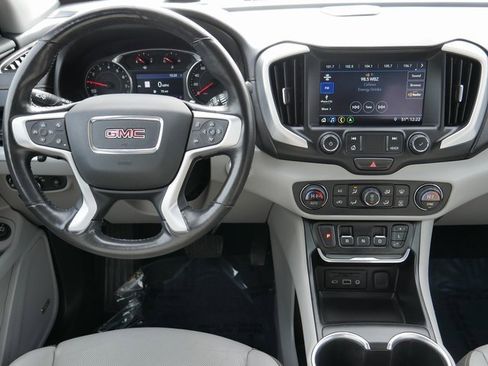 Used 2020 GMC Terrain SLT w/ Preferred Package image 16