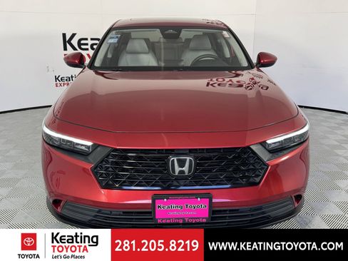 Used 2023 Honda Accord EX image 10