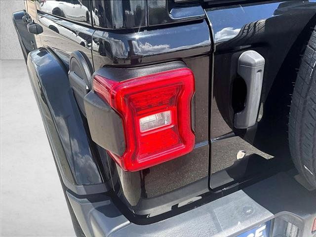 Used 2020 Jeep Wrangler Unlimited Sahara AWD/4WD image 29