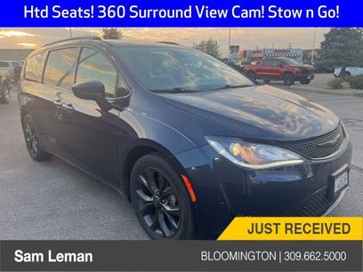 Used 2020 Chrysler Pacifica Touring w/ Advanced Safetytec Group