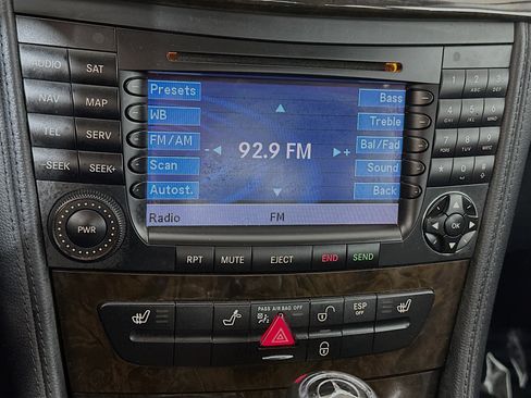 Used 2006 Mercedes-Benz CLS 500 image 13