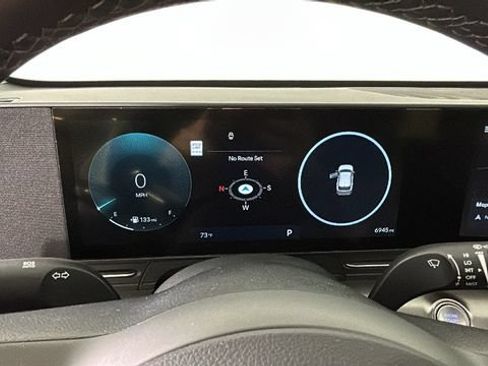 Certified 2025 Hyundai Kona Limited AWD/4WD image 18