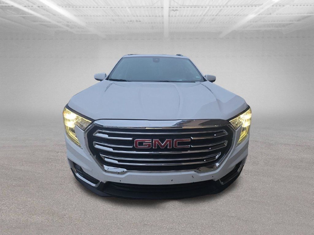 Used 2024 GMC Terrain SLT FWD image 9