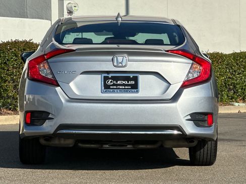 Used 2019 Honda Civic EX image 8